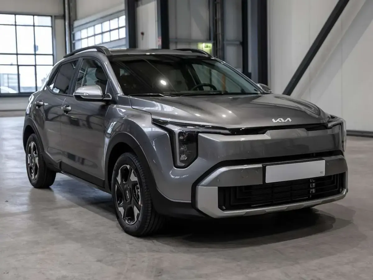Neu Kia Stonic Vision 101 PS (74 kW) 2026 Grau SUV