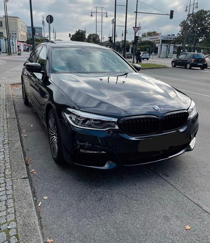 Schwarz Gebraucht 2018 BMW 530 M Sport Limousine | 31.500 € (Etwas zu teuer) - Bild 1/4