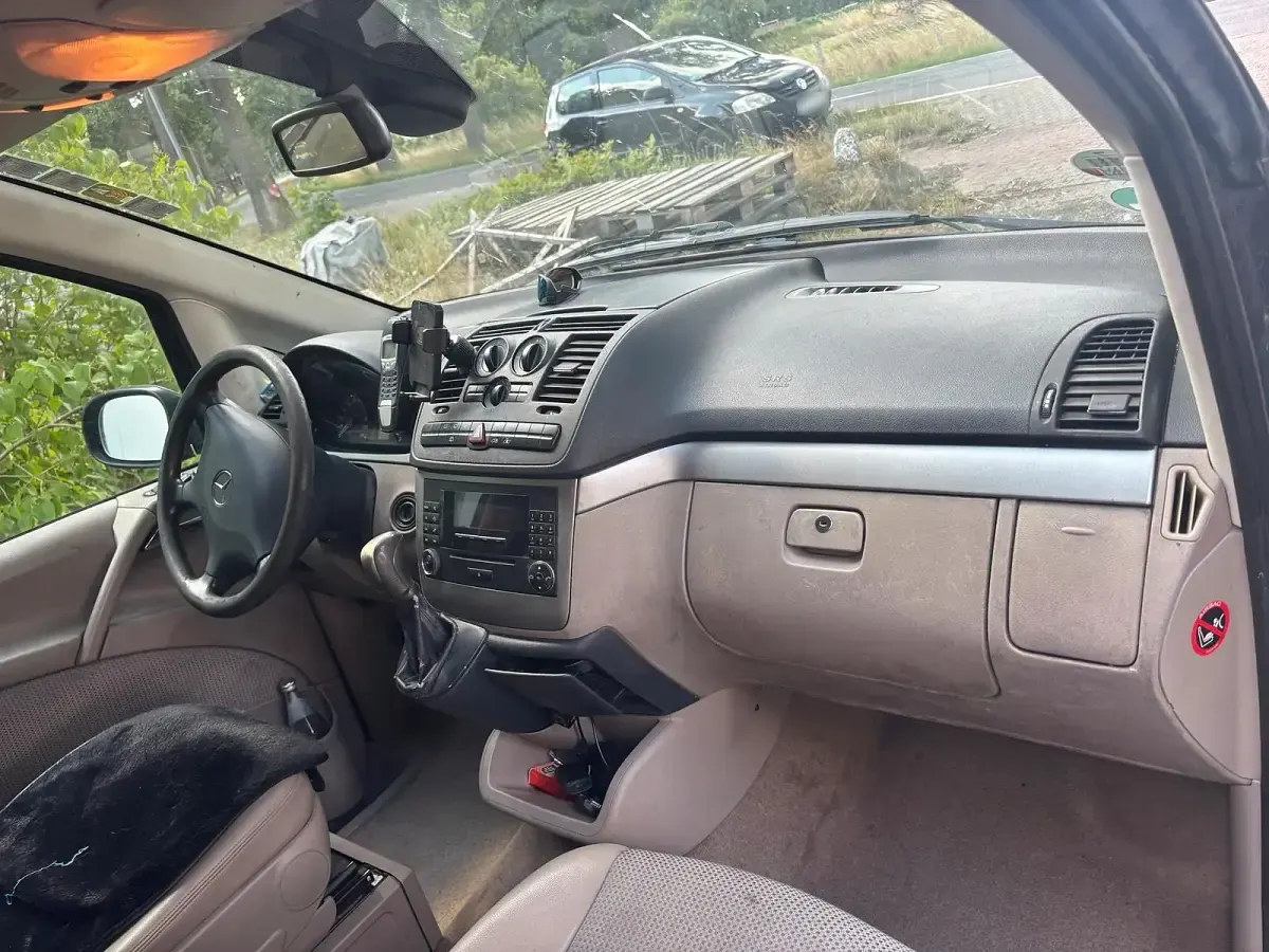 Gebraucht Mercedes Viano 150 PS (110 kW) 2007 Schwarz Van / Kleinbus