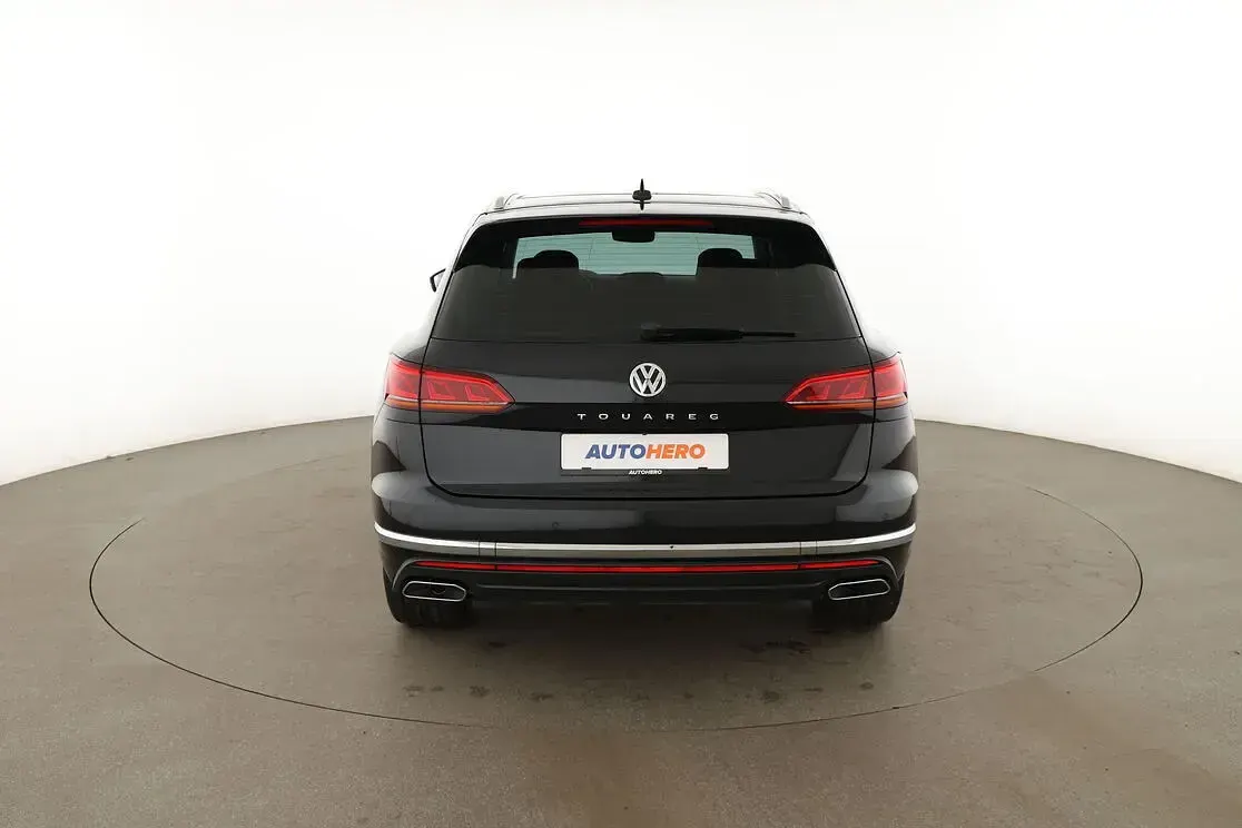 Gebraucht VW Touareg Elegance 231 PS (169 kW) 2019 Schwarz SUV