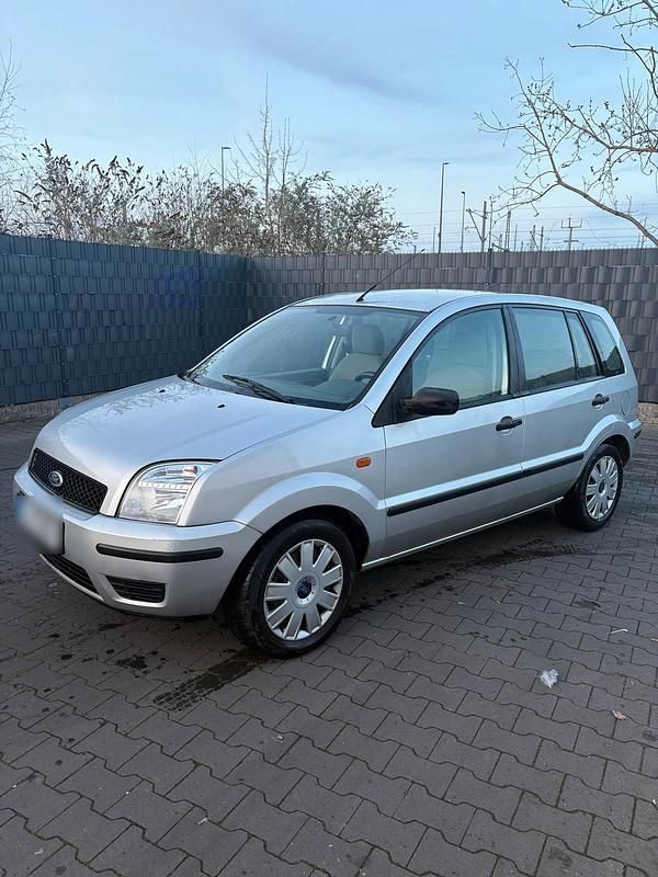 Gebraucht Ford Fusion 100 PS (73 kW) 2003 Silber Kleinwagen