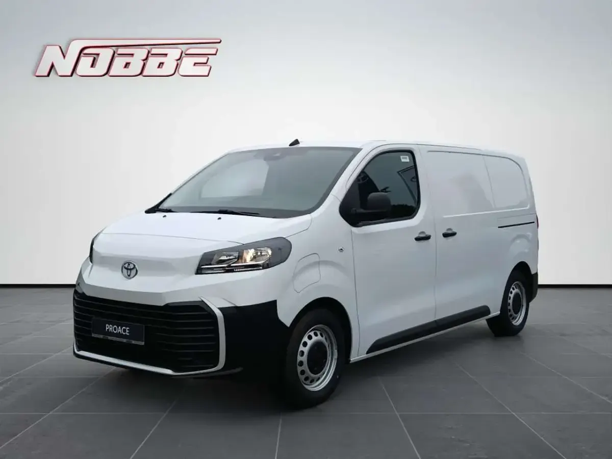 Gebraucht Toyota Proace Comfort 100 kW (136 PS) 2025 Van / Kleinbus