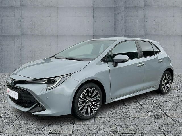 Gebraucht Toyota Corolla Team 122 PS (89 kW) 2022 Grau Limousine