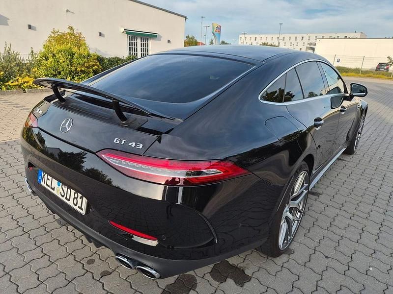 Gebraucht Mercedes AMG GT AMG 367 PS (269 kW) 2023 Schwarz Limousine