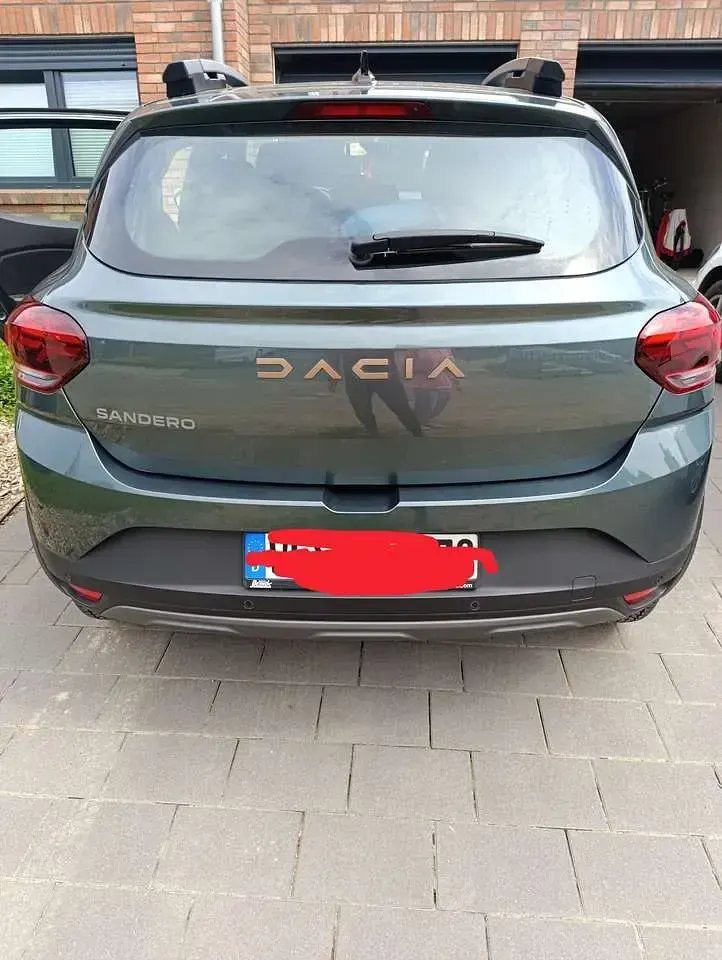 Gebraucht Dacia Sandero Extreme 101 PS (74 kW) 2023 Grün SUV
