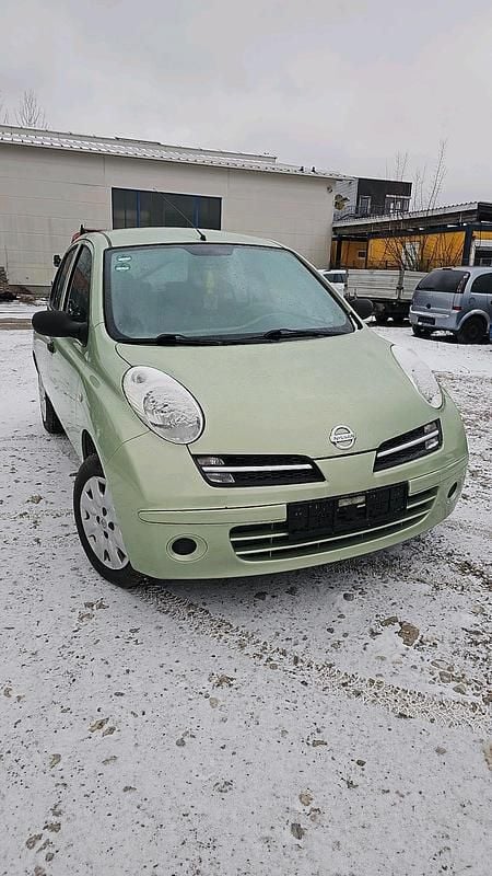 Grün Gebraucht 2006 Nissan Micra Kleinwagen | 1.200 € (Fairer Preis) - Bild 1/4