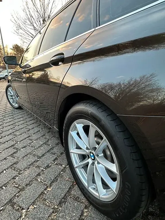 Gebraucht BMW 520 190 PS (139 kW) 2019 Braun Kombi