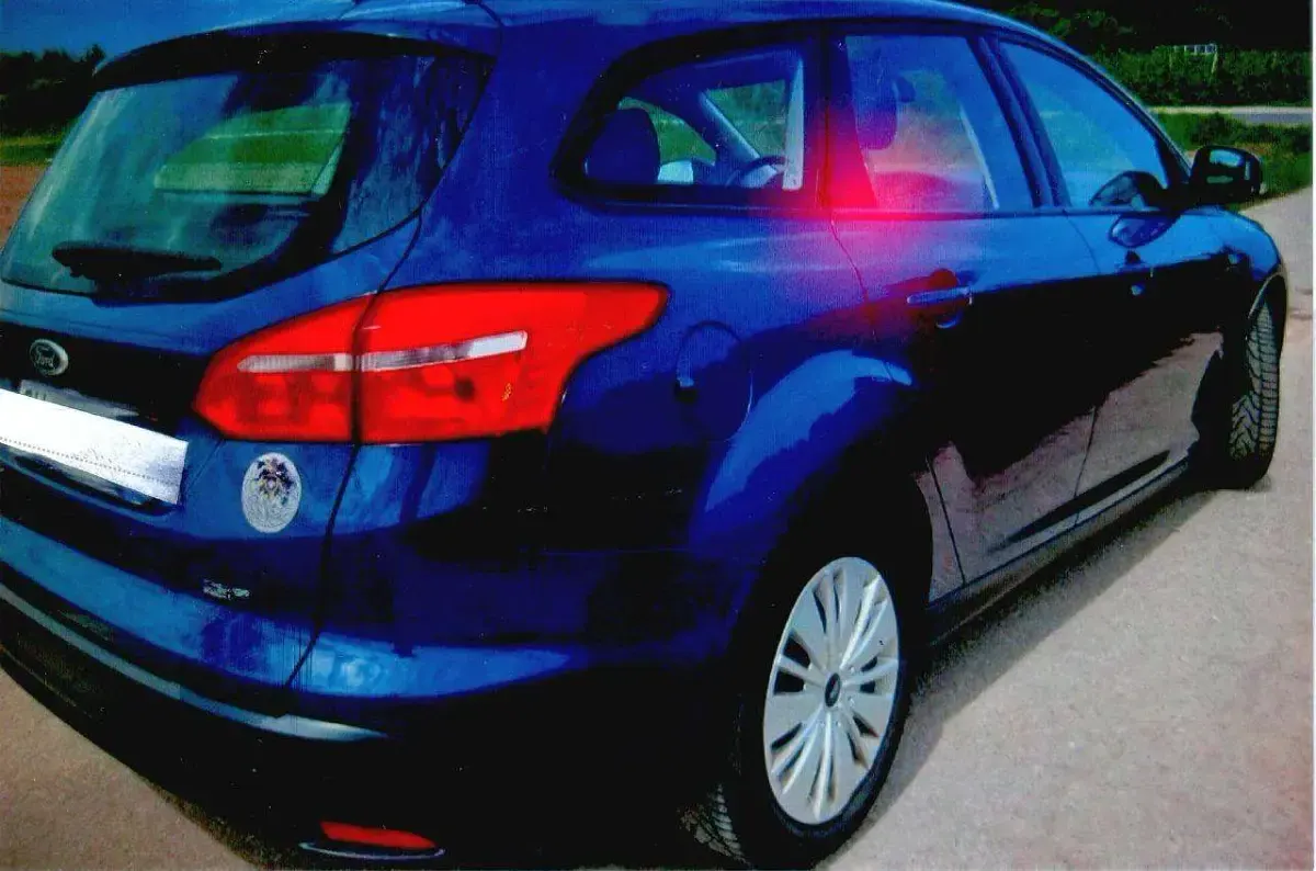 Gebraucht Ford Focus Ambiente 101 PS (74 kW) 2016 Blau Kombi