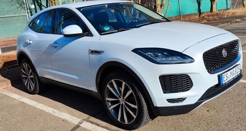 Weiß Gebraucht 2018 Jaguar E-Pace S SUV | 17.500 € (Fairer Preis) - Bild 1/4