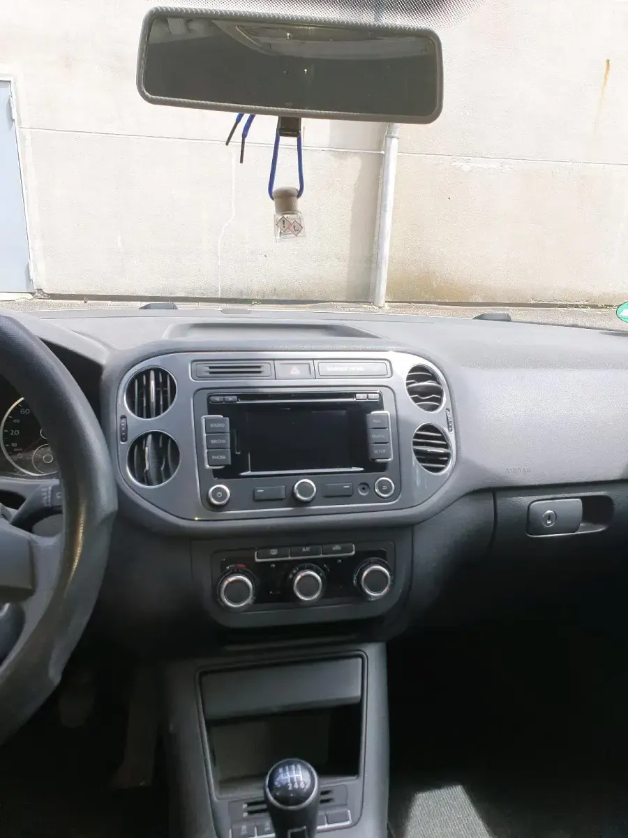 Gebraucht VW Tiguan 122 PS (89 kW) 2014 Gold SUV