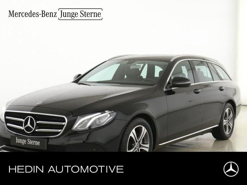 Schwarz Gebraucht 2019 Mercedes E200 Avantgarde Kombi | 23.900 € (Guter Preis) - Bild 1/4