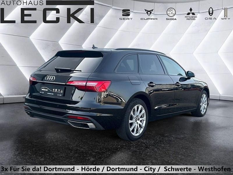 Second-hand Audi A4 150 CP (110 kW) 2022 Negru Break