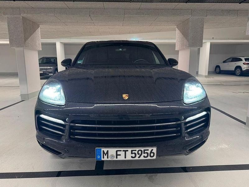 Schwarz Gebraucht 2019 Porsche Cayenne S SUV | 41.499 € (Superpreis) - Bild 1/4
