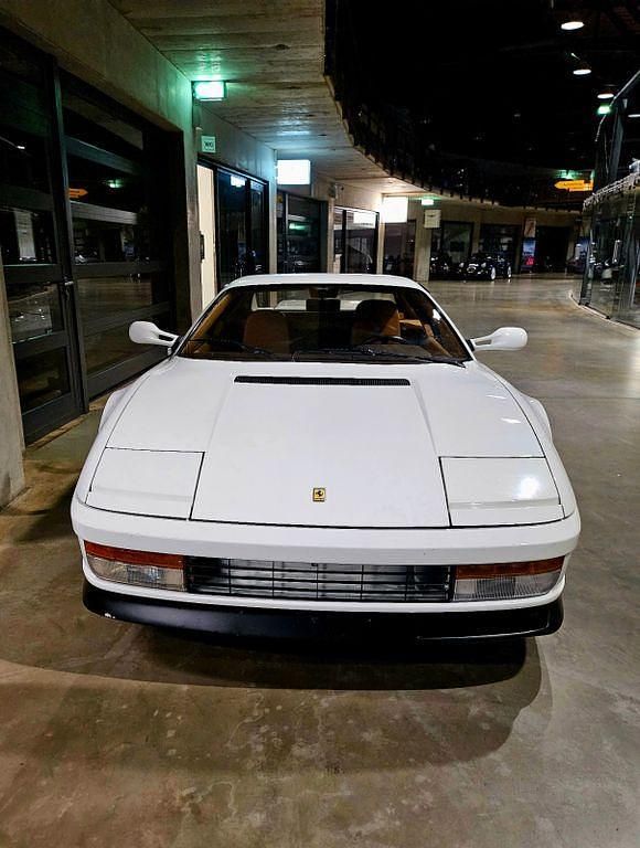 Gebraucht Ferrari Testarossa 381 PS (280 kW) 1987 Weiß Coupé