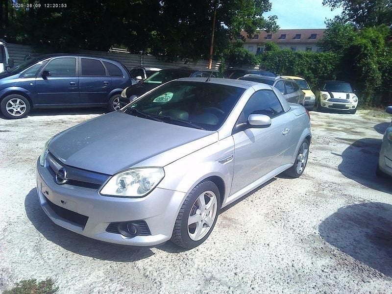 Silber Gebraucht 2008 Opel Tigra Edition Cabrio | 750 € (Superpreis) - Bild 1/4