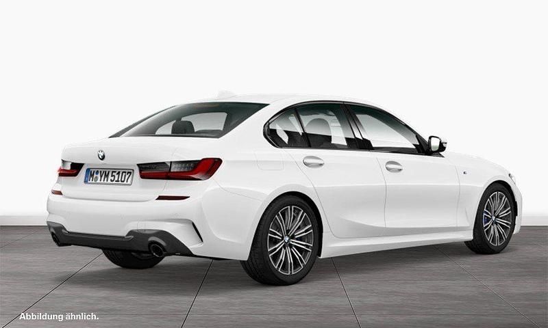 Gebraucht BMW 330 Performance 286 PS (210 kW) 2022 Weiß Limousine