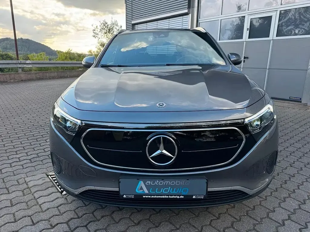 Brugt Mercedes EQA250+ 139 kW (190 HK) 2022 Grå SUV