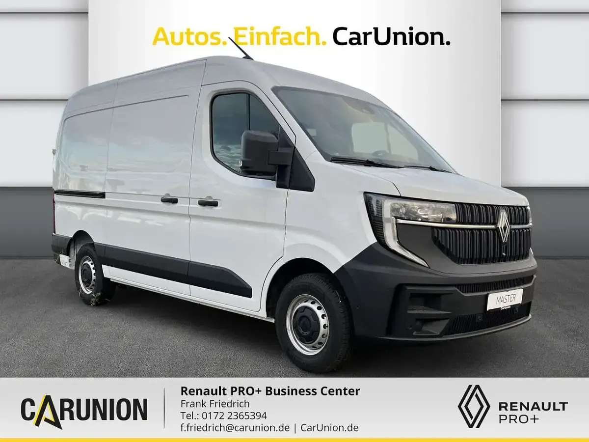 Nowe Renault Master 131 KM (96 kW) 2025 Biały Minivan