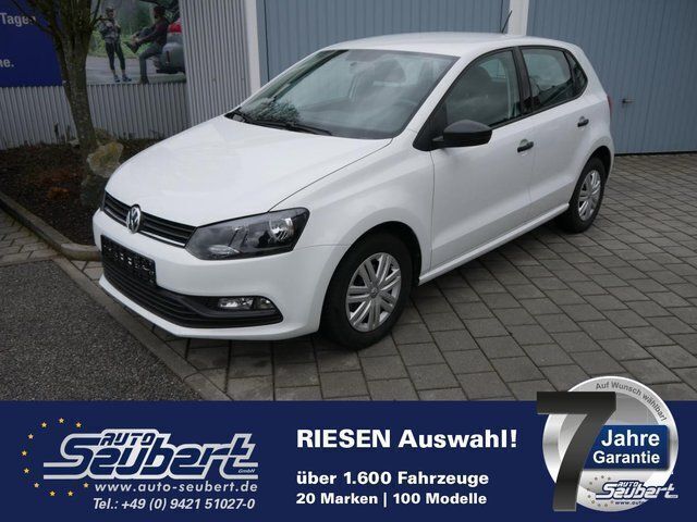Weiß Gebraucht 2017 VW Polo Trendline Kleinwagen | 10.990 € (Superpreis) - Bild 1/4