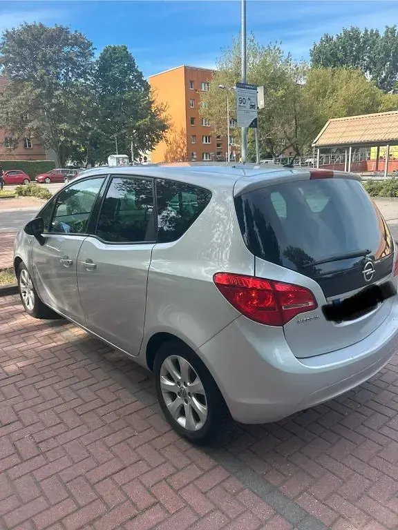 Gebraucht Opel Meriva Edition 101 PS (74 kW) 2012 Grau Van / Kleinbus