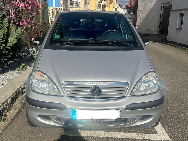 Gebraucht Mercedes A140 Classic 82 PS (60 kW) 2003 Silber Limousine