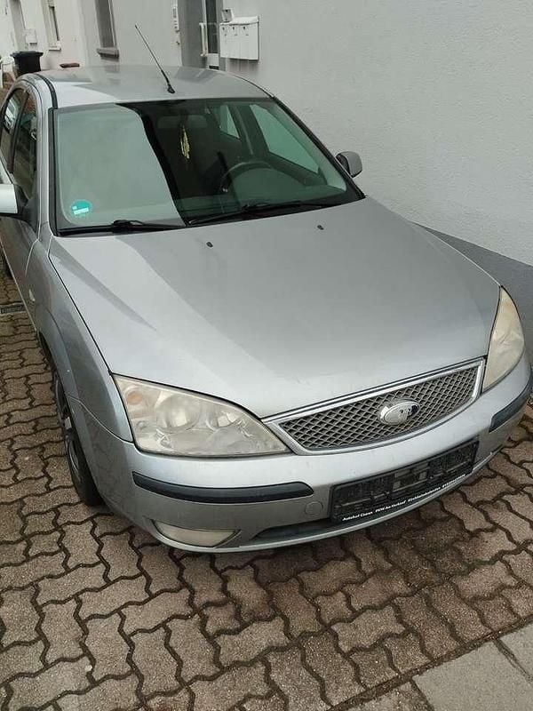 Gebraucht 2005 Ford Mondeo Ambiente Limousine | 600 € (Superpreis) - Bild 1/4