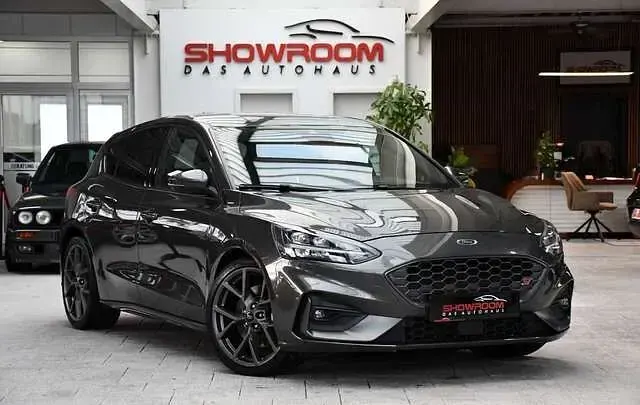 Gebraucht Ford Focus ST 280 PS (205 kW) 2019 Grau Limousine