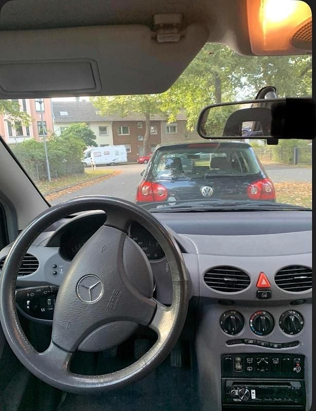 Gebraucht Mercedes A140 80 PS (58 kW) 2001 Schwarz Kleinwagen