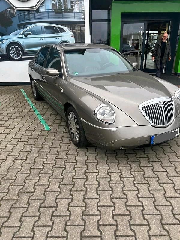 Second-hand Lancia Thesis 185 CP (136 kW) 2005 Maro Berlinǎ