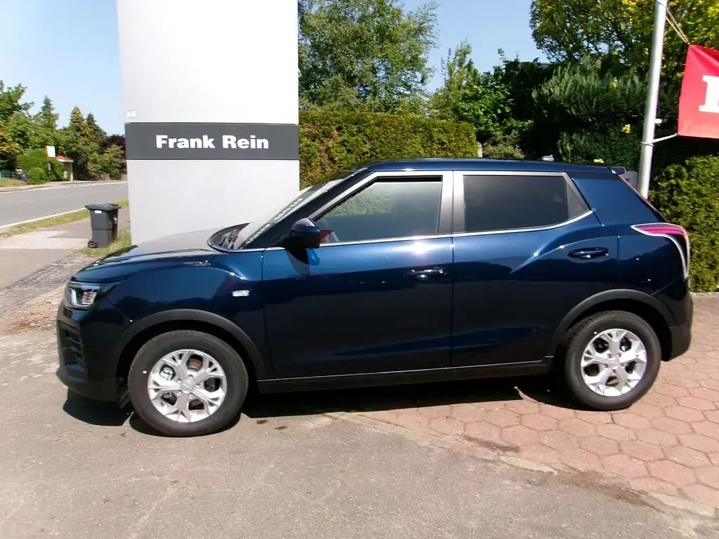 Neu KGM Tivoli 163 PS (119 kW) 2026 Blau SUV