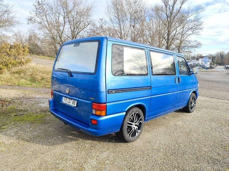 Gebraucht VW T4 102 PS (75 kW) 1998 Blau Van