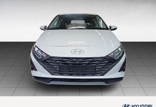 Gebraucht Hyundai i20 Select 79 PS (58 kW) 2025 Weiß Kleinwagen