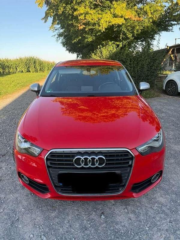 Rot Gebraucht 2012 Audi A1 Ambition Kleinwagen | 7.999 € (Fairer Preis) - Bild 1/4