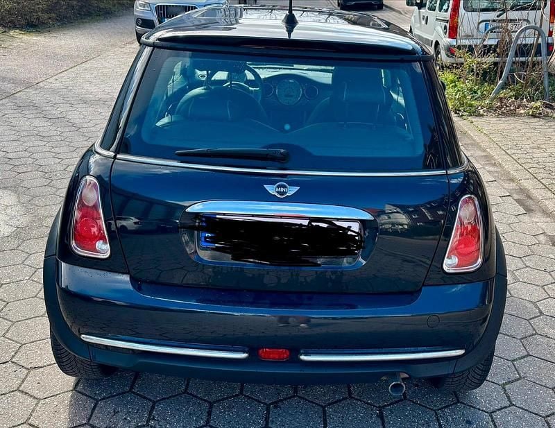 Gebraucht Mini Cooper 90 PS (66 kW) 2006 Schwarz Kleinwagen