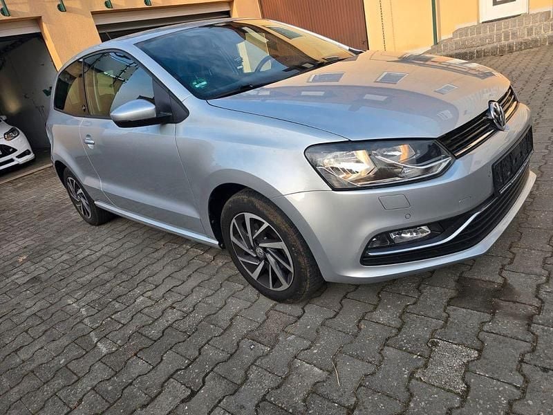Gebraucht VW Polo Sound 90 PS (66 kW) 2017 Silber Kleinwagen
