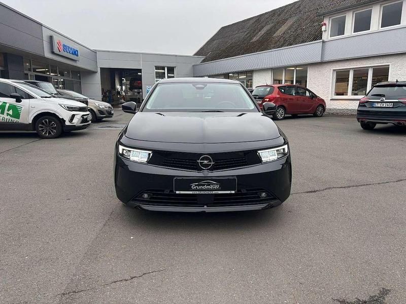 Gebraucht Opel Astra Enjoy 110 PS (80 kW) 2024 Karbon schwarz (metallic) Limousine
