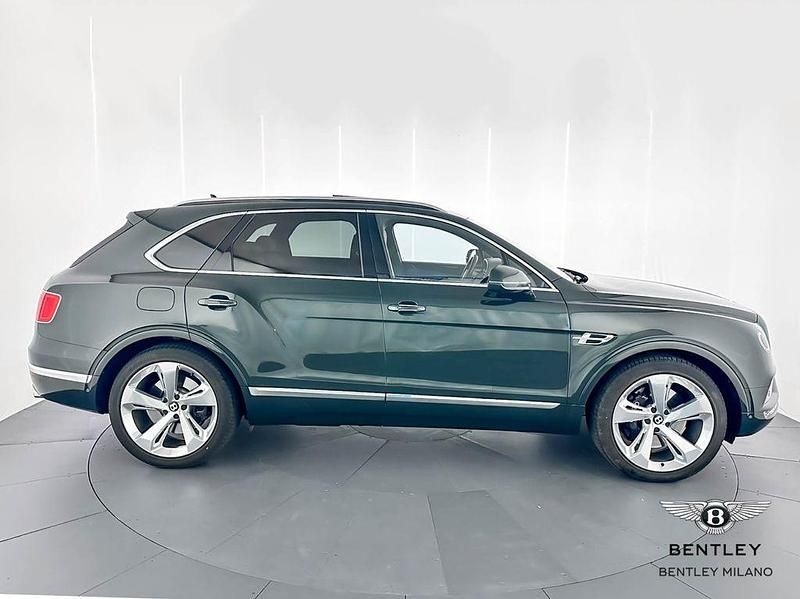 Gebraucht Bentley Bentayga 549 PS (403 kW) 2019 Grün SUV