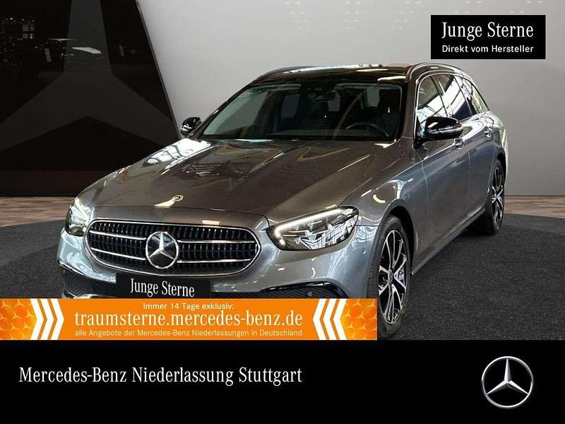 Grau Gebraucht 2022 Mercedes E200 Avantgarde Limousine | 40.890 € (Fairer Preis) - Bild 1/3