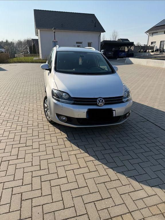 Gebraucht VW Golf Plus Cross Style 122 PS (89 kW) 2011 Silber Van / Kleinbus
