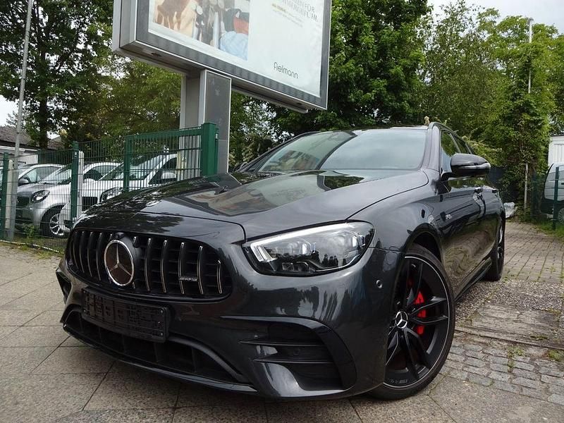 Grün Gebraucht 2020 Mercedes E53 AMG AMG Limousine | 43.290 € (Fairer Preis) - Bild 1/4