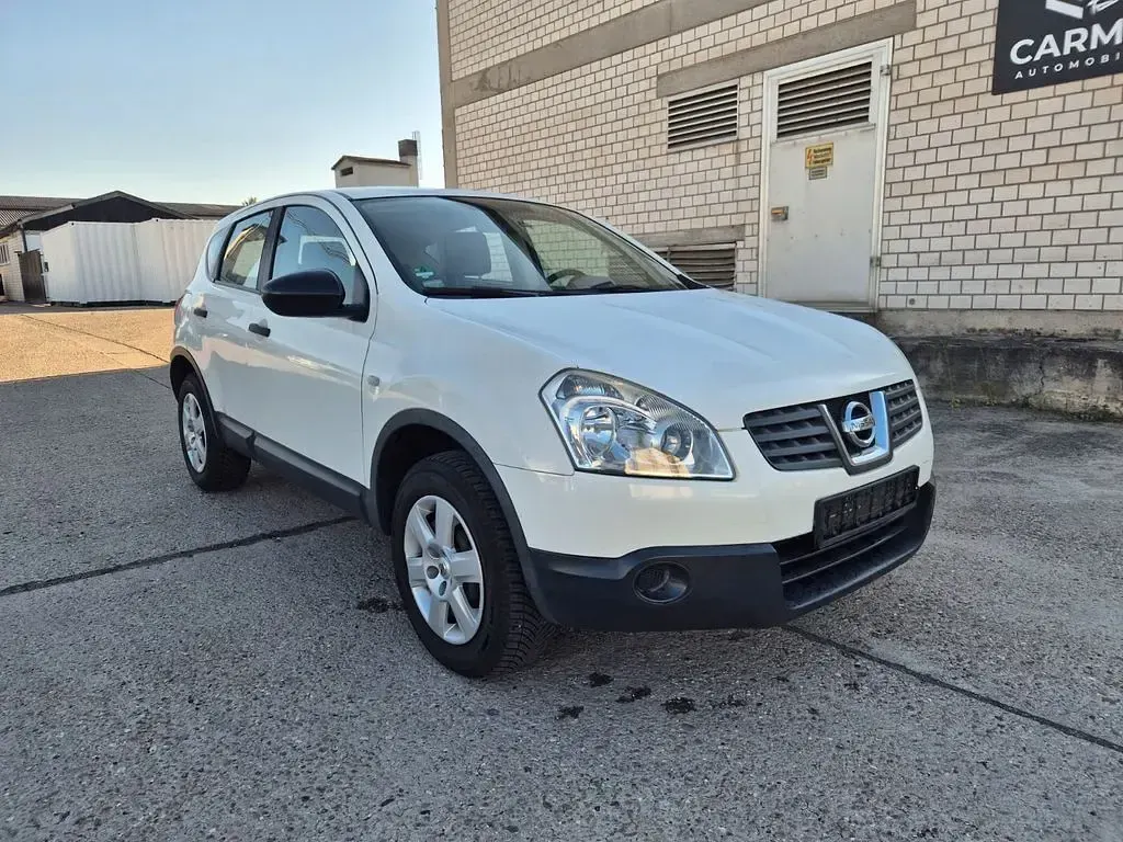 Gebraucht Nissan Qashqai Visia 103 PS (75 kW) 2009 Weiß SUV