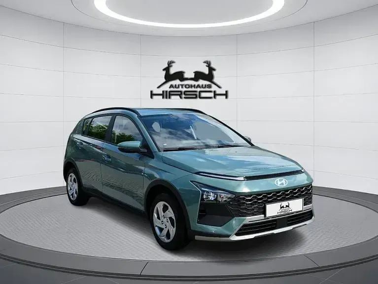 Neu Hyundai Bayon Select 101 PS (74 kW) 2025 Grün SUV