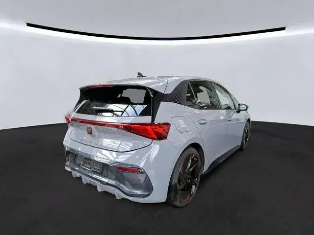 Gebraucht Cupra Born 169 kW (231 PS) 2022 Vaporgrau Kleinwagen
