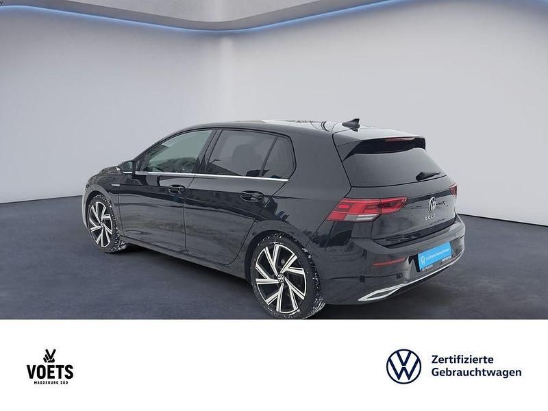 Gebraucht VW Golf Style 190 PS (139 kW) 2022 Schwarz Limousine