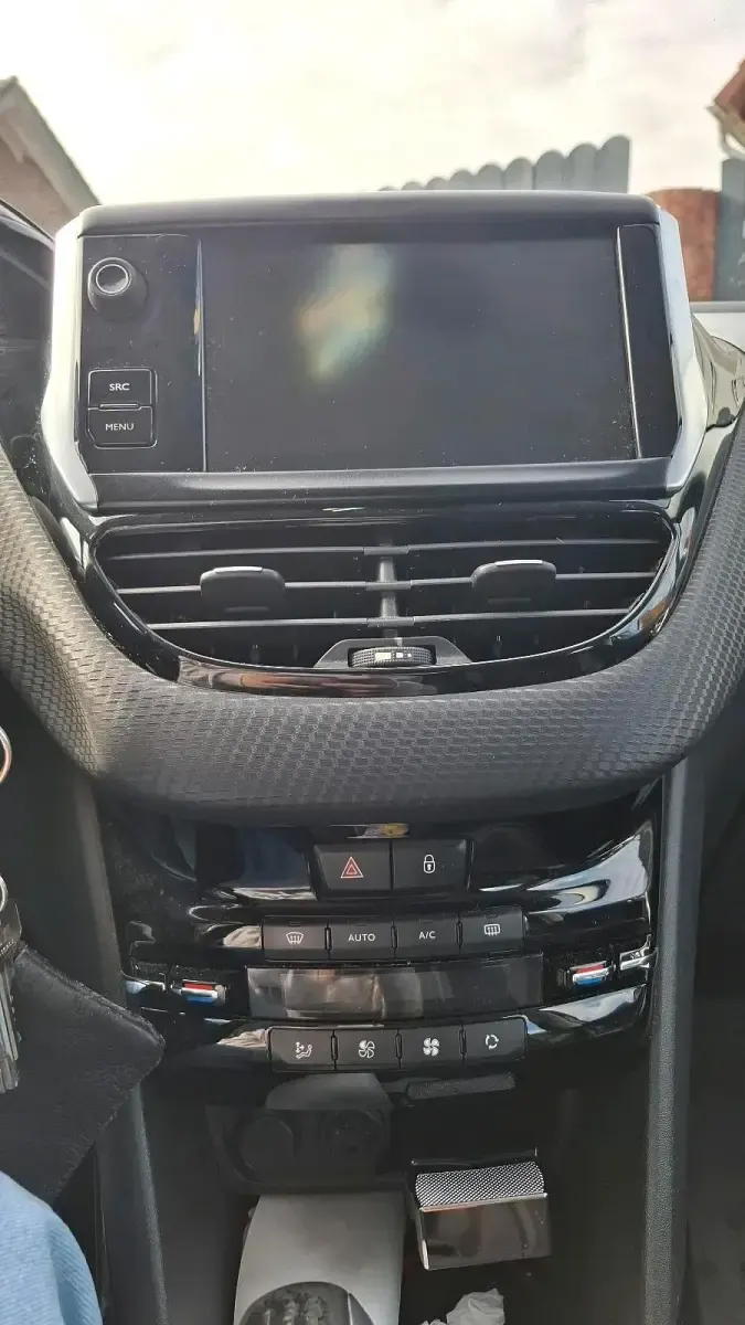 Gebraucht Peugeot 2008 110 PS (80 kW) 2015 SUV