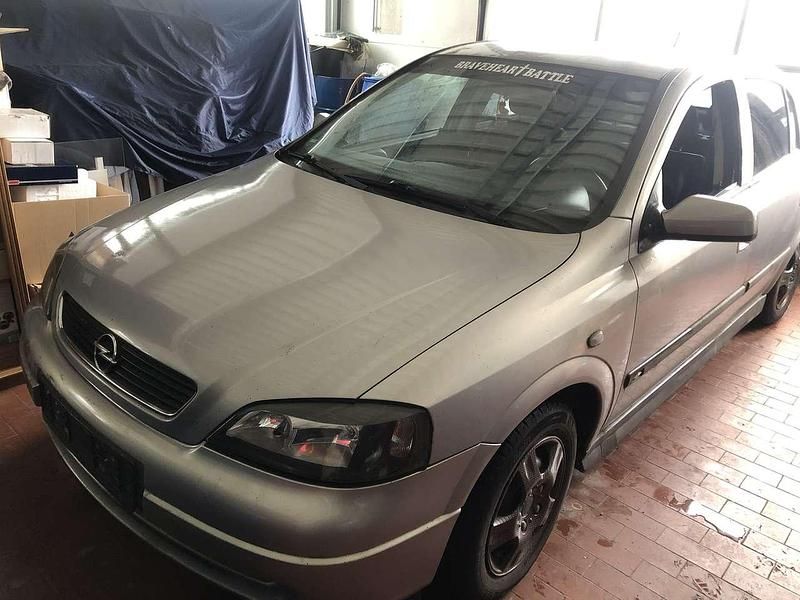 Gebraucht 2002 Opel Astra Limousine | 1.550 € (Fairer Preis) - Bild 1/4