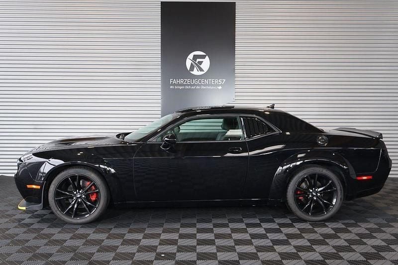 Gebraucht Dodge Challenger SXT 309 PS (227 kW) 2018 Schwarz Coupé