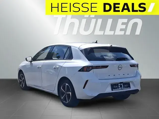 Gebraucht Opel Astra Edition 110 PS (80 kW) 2025 Weiß Kleinwagen