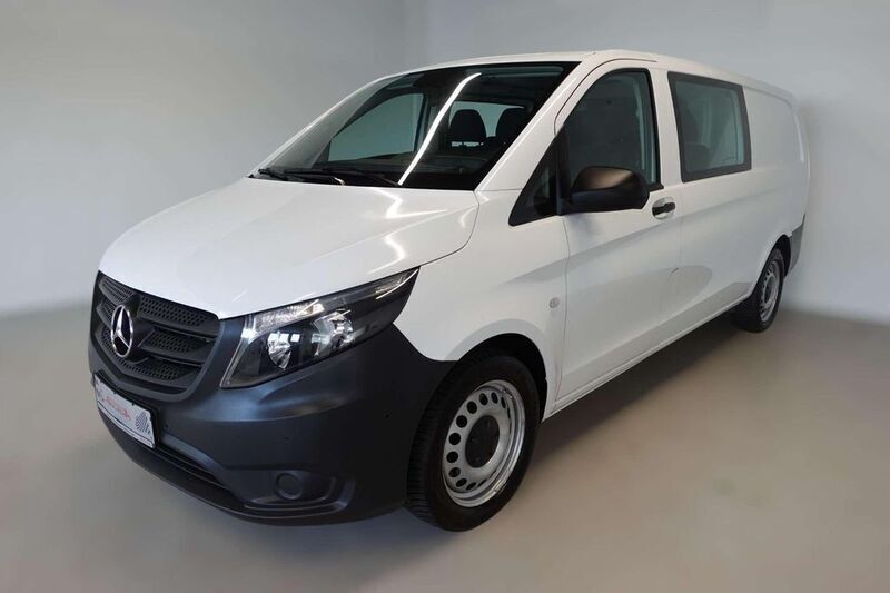 Arktikweiss Gebraucht 2019 Mercedes Vito Van / Kleinbus | 25.990 € (Etwas zu teuer) - Bild 1/4