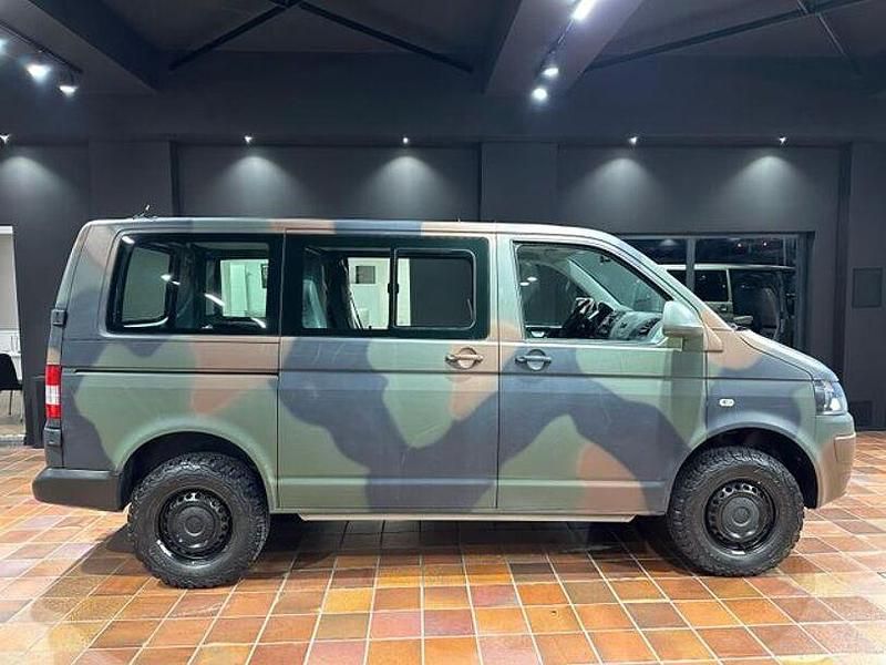 Camouflage Gebraucht 2013 VW T5 Van | 35.950 € - Bild 1/3